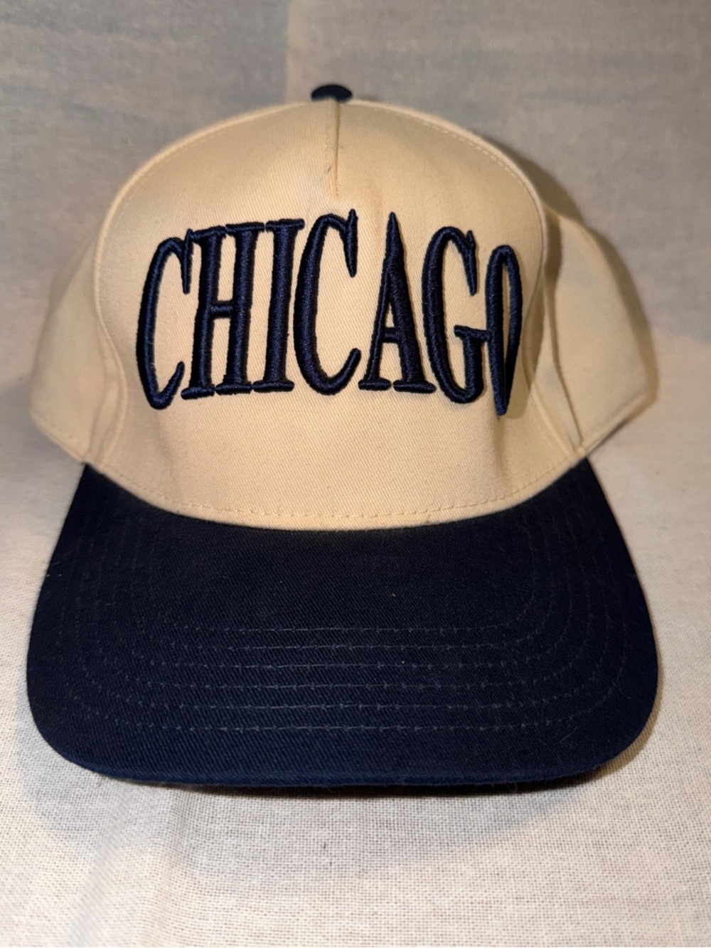 OTTO Chicago Two-Tone Baseball Cap in Cream & Navy